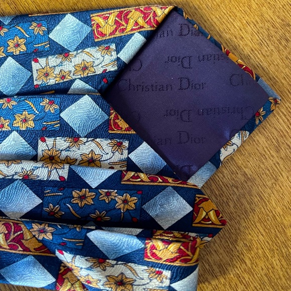 Christian Dior Rare Vintage Tie with ornaments-100% Silk, Made in 80s - Picture 5 of 6